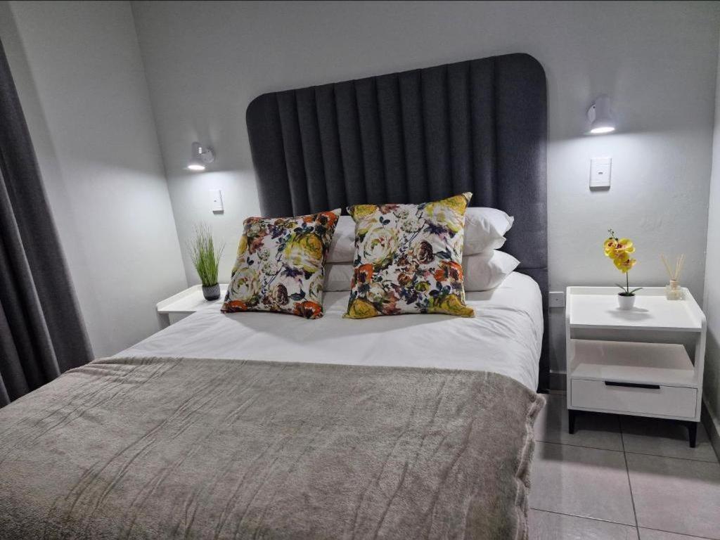 Blooming Rose Bed And Breakfast Polokwane Bagian luar foto